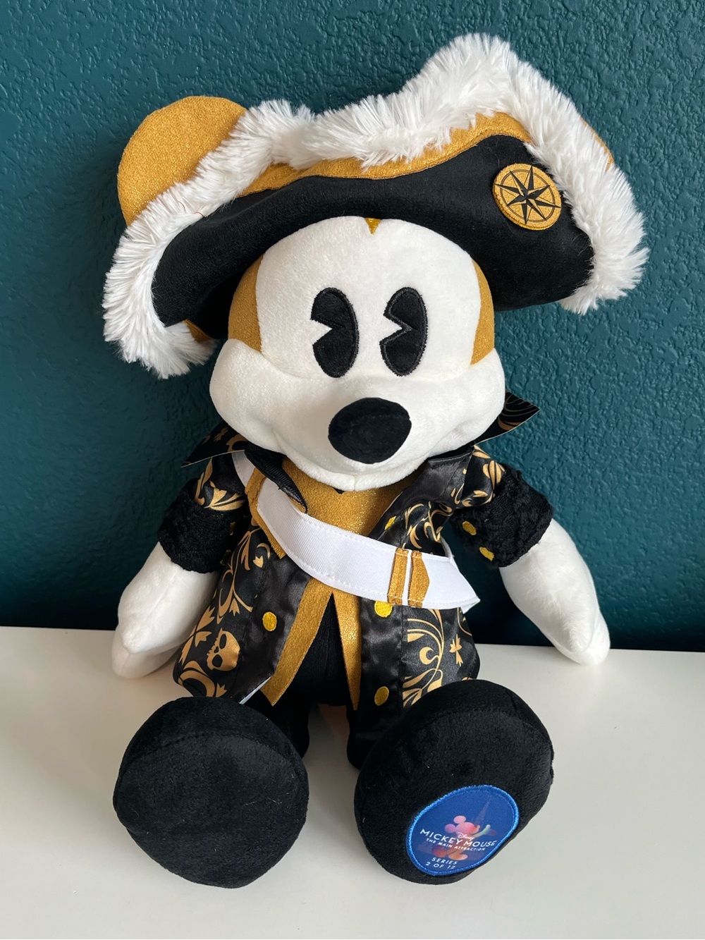 2022 Disney World 50th Anniversary Main Attraction Mickey Mouse Captain Hook